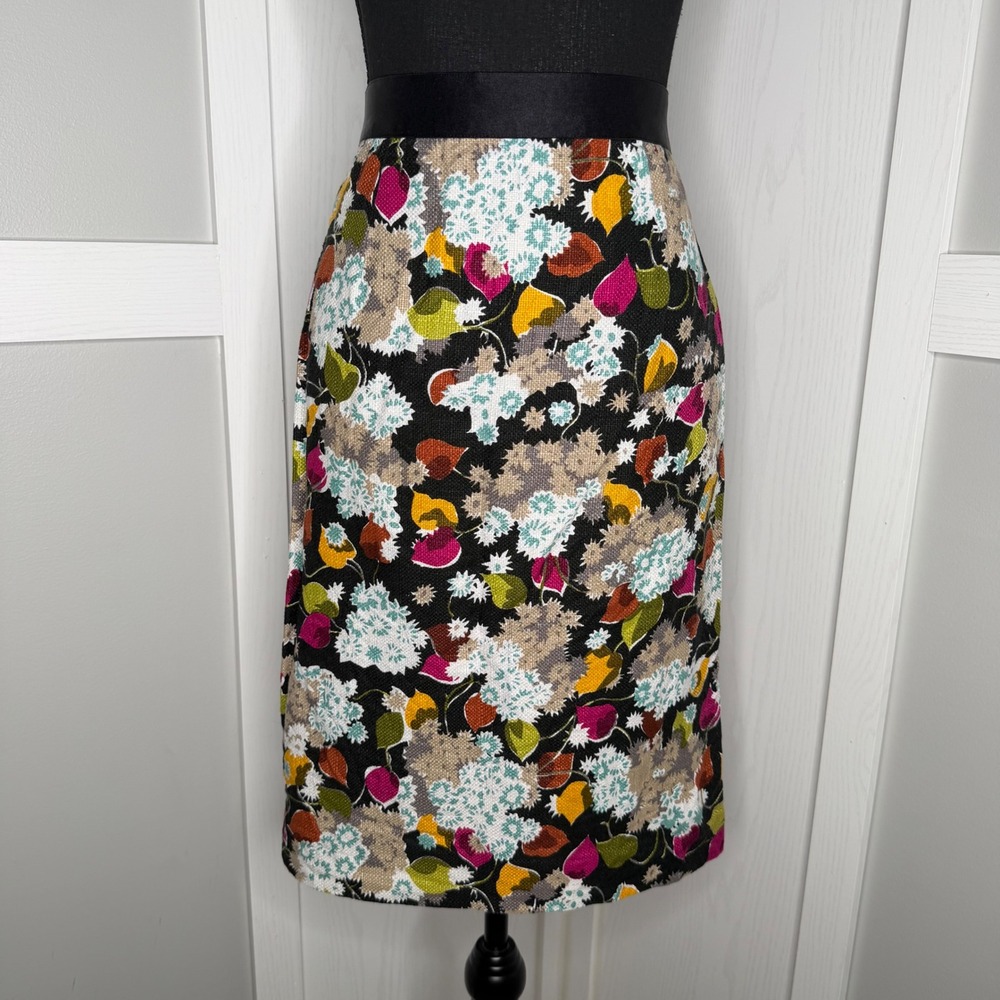 Anthropology Girls from Savoy Pencil Skirt Women 6 Black Floral Tapestry Stretch
